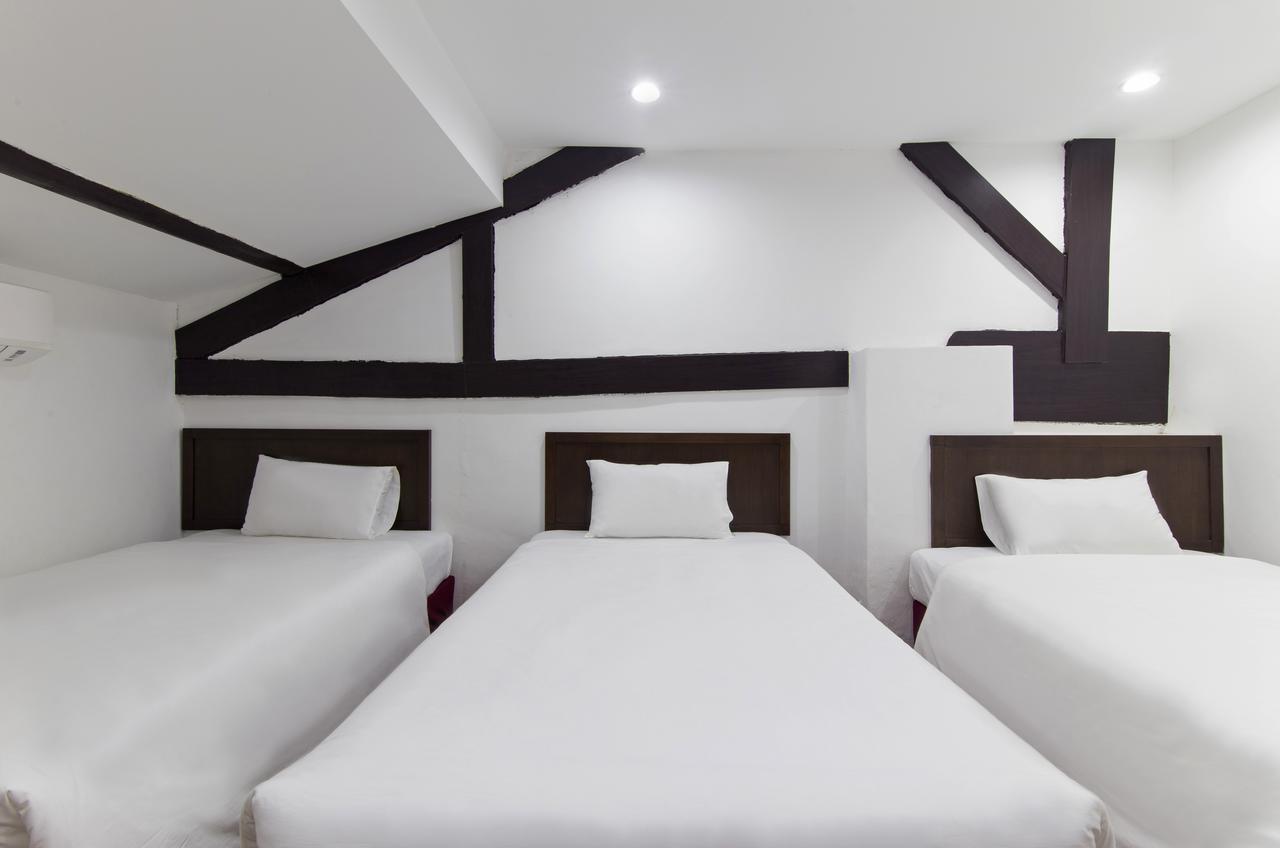 Charlies Boutique Hotel Джорджтаун Экстерьер фото